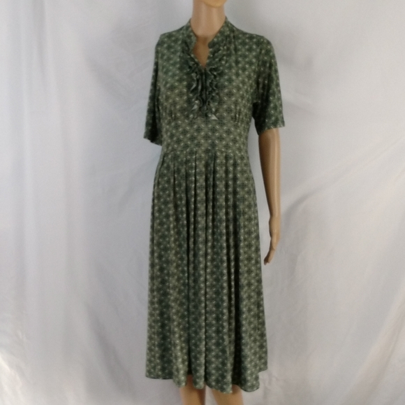 DownEast Dresses & Skirts - Downeast basics dress size large green